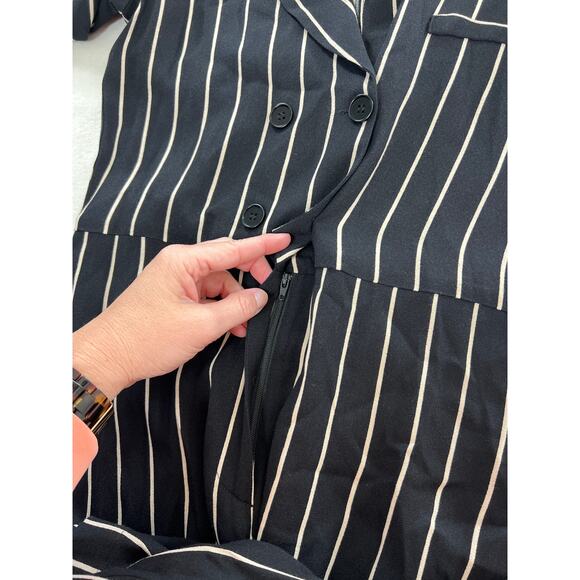 Reformation Black Long Sleeve Pinstripe V Neck Jumpsuit Women's Vacation Concert - Picture 4 of 8